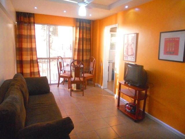 Excelente 1/4 E Sala Na Barra Apartamento *
